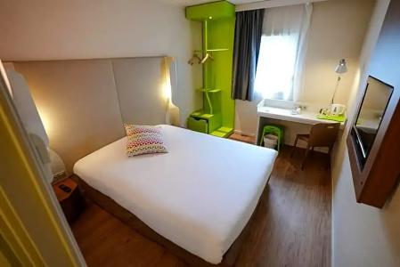 Campanile Roissy - 56