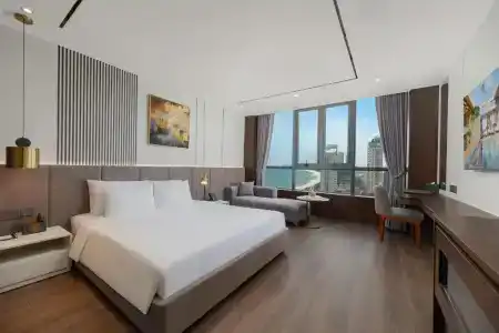 Le Hoang Beach Danang - 155
