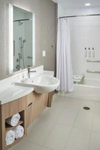 SpringHill Suites by Marriott Winter Park - 25