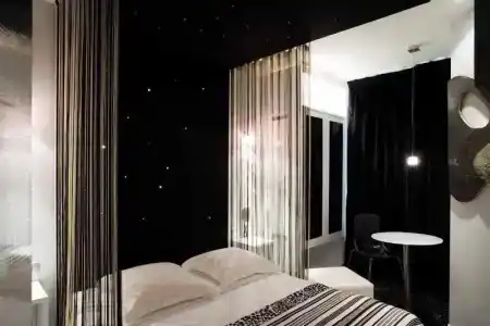 Five Boutique Paris Quartier Latin - 91