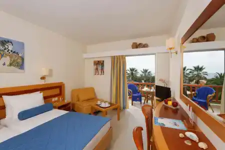 Anissa Beach - 2