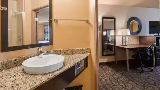 Best Western Plus Palms - 41