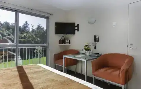 166 Majestic Court - 23