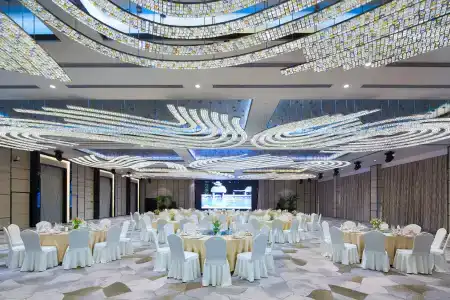 Golden Tulip Shanghai Rainbow - 22