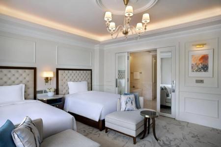 The Ritz-Carlton, Amman - 13