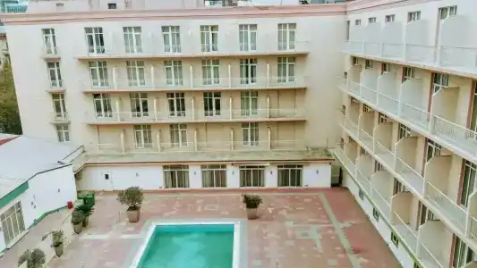 Royal Garden - 38