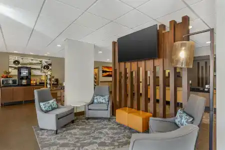 Best Western Plus - 1