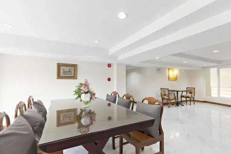 Royale 8 Ville Guest House - 26