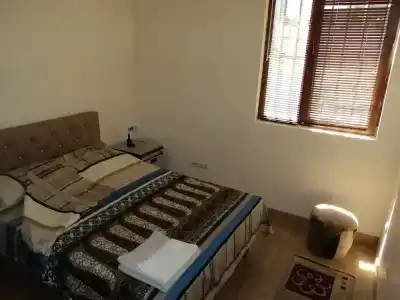 Komitas Avenue Guest House - 6