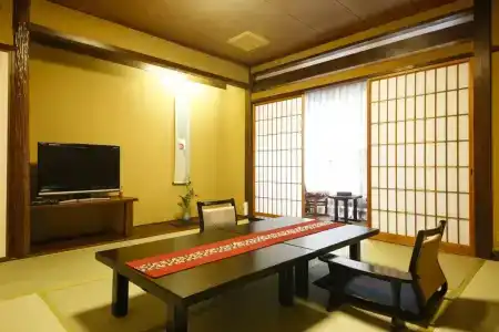 Yuraku Kinosaki Spa & Gardens - 3