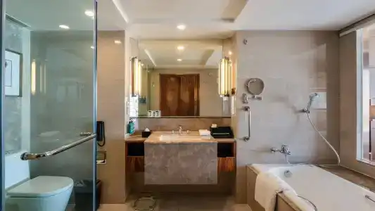 Crowne Plaza Kunming City Centre, An Ihg - 9