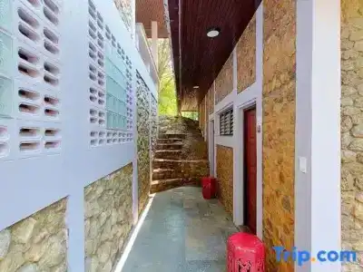 Puprai Tarnnarm - 199