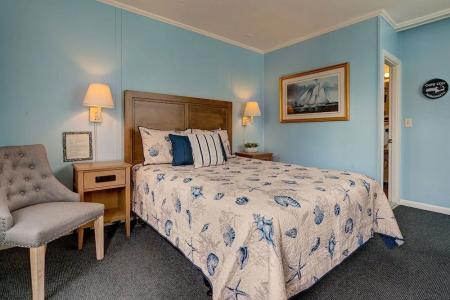 Seaside Inn - 4