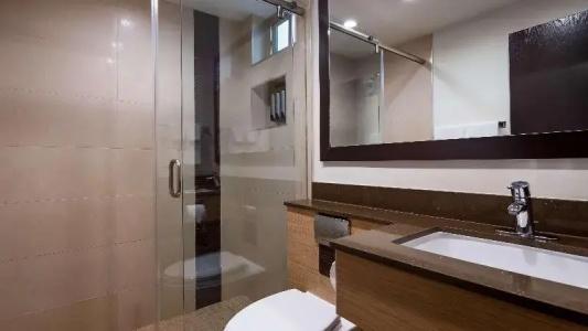 Best Western Plus - 26