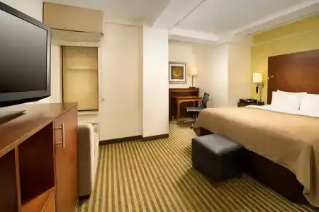 Comfort Inn Downtown DC/Convention Center - 3