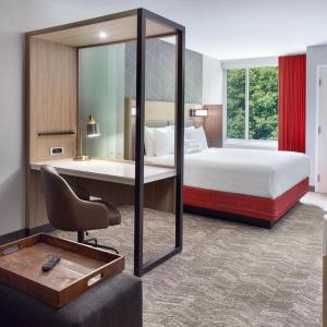 SpringHill Suites by Marriott Atlanta Northwest - 13