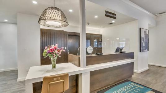 Staybridge Suites Savannah Historic District, an IHG - 18