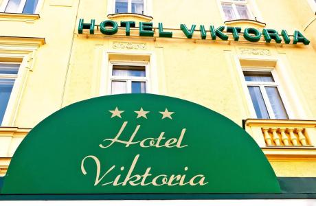 Viktoria Schönbrunn - 12