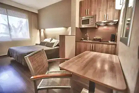 ApartSilver - 25