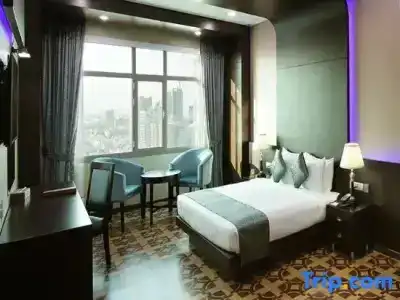 Park Regis Lotus - 63