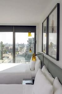 The Godfrey Hollywood - 89