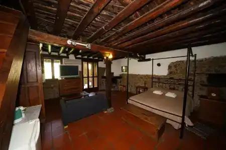 Linos Inn - 46