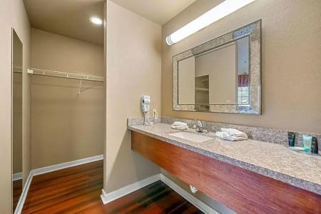 Quality Suites Atlanta Buckhead Village North - 74