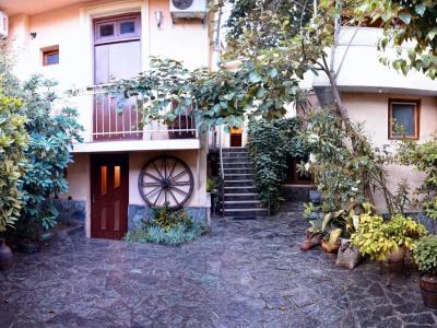 Georgian House - 22
