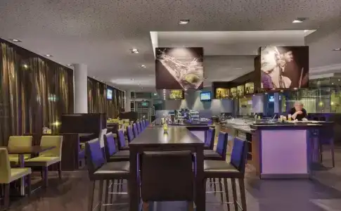 Courtyard by Marriott Linz - 28