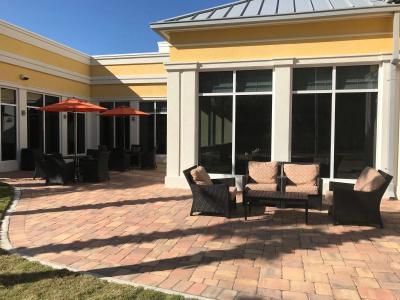 Hilton Garden Inn Oceanfront - 28