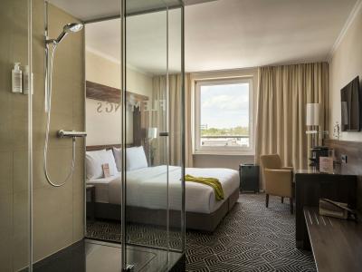 Flemings Frankfurt Main-Riverside - 2