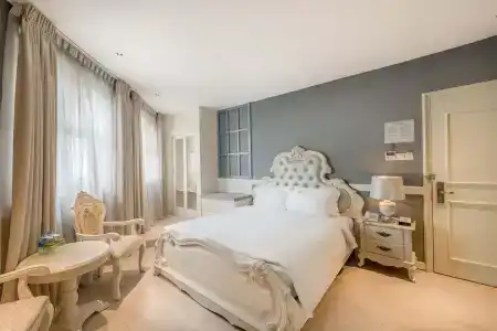 a&Em 280 Le Thanh Ton & Spa - 90