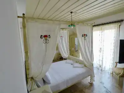 Tas Bahce Cunda - 6