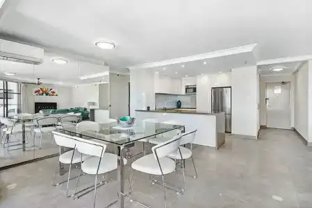 Ultiqa Beach Haven On Broadbeach - 147