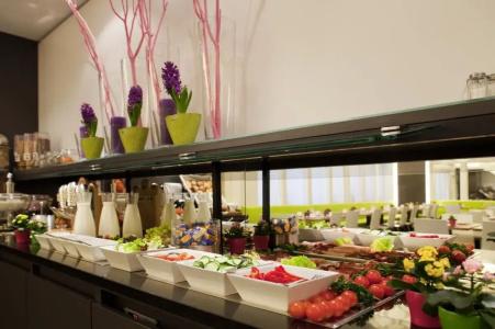Ibis Styles Frankfurt City - 10
