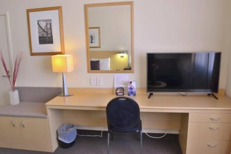 Distinction & Conference Centre - 42