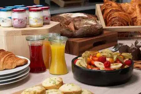Courtyard by Marriott Paris Gare de Lyon - 12