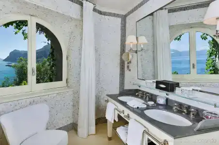 j.k. Place Capri - 7
