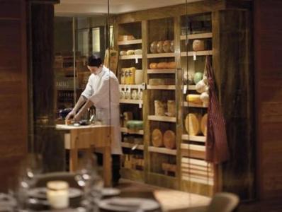 The Ritz-Carlton, - 6
