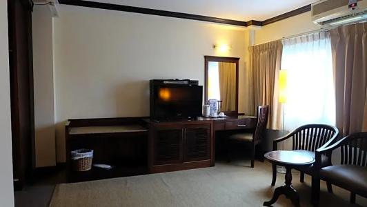 Grand Business Inn - 82