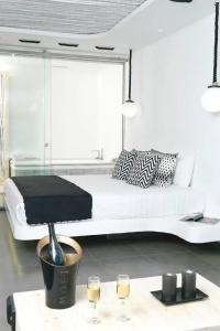 San Marino Suites by Calm Collection - 53