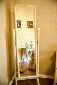 Pakruojis Manor's Palace Boutique - 38