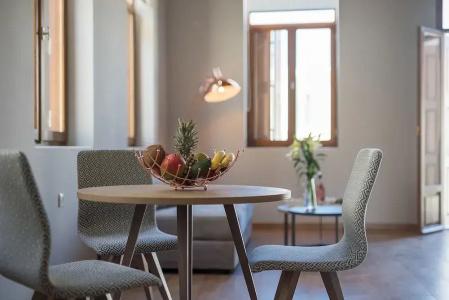 Bluebell Luxury Suites - 75