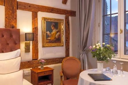 Restaurant Le Maréchal - Les Collectionneurs - 90