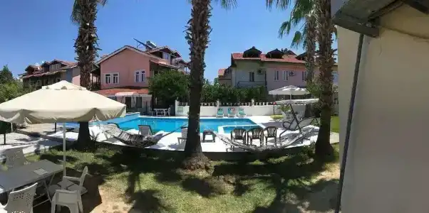 Erasmus Apart - 71