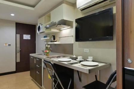 Arawana Express Phromphong - 53