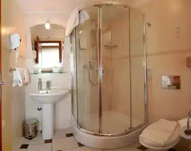Royal Suites - 7