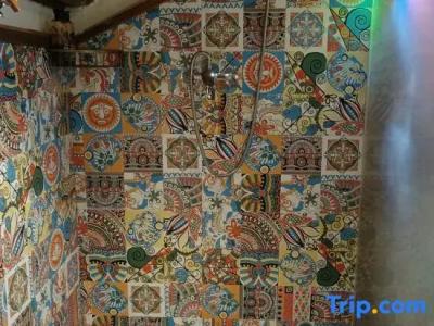 Huage - 17