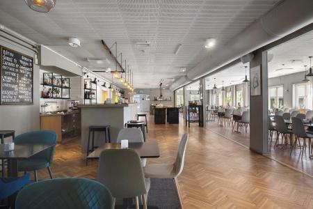 Tylebackl; Sure Collection by Best Western - 22