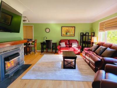 James Bay Inn, Suites & Cottage - 99